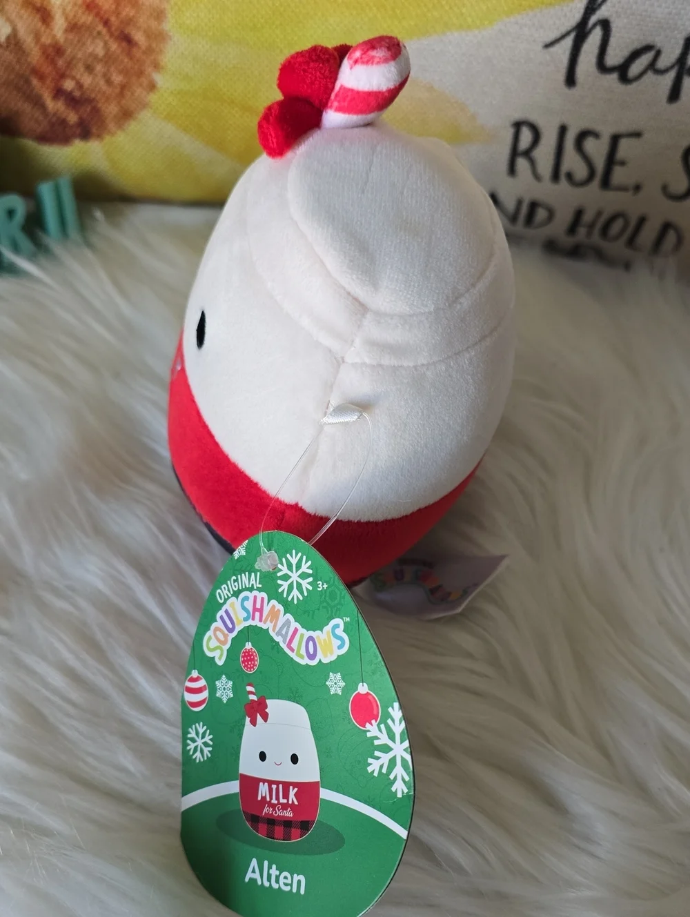 NWT Squishmellow Alten MILK for SANTA